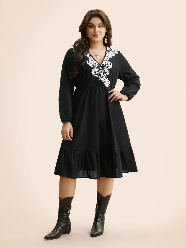 Boho Print Overlap Collar Midi Dress Goth midi dresses