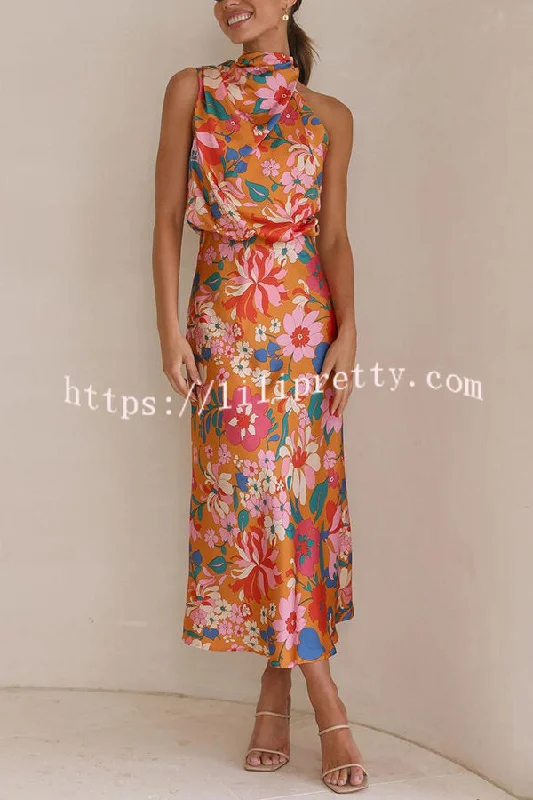 Lilipretty Fascinating Day Floral Halter Neck Elastic Waist Maxi Dress