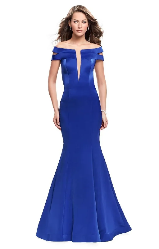 La Femme - 25903 Deep V-neck Mermaid Dress