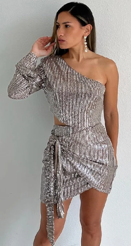 Lost in Your Eyes One-Shoulder Sequins Dress